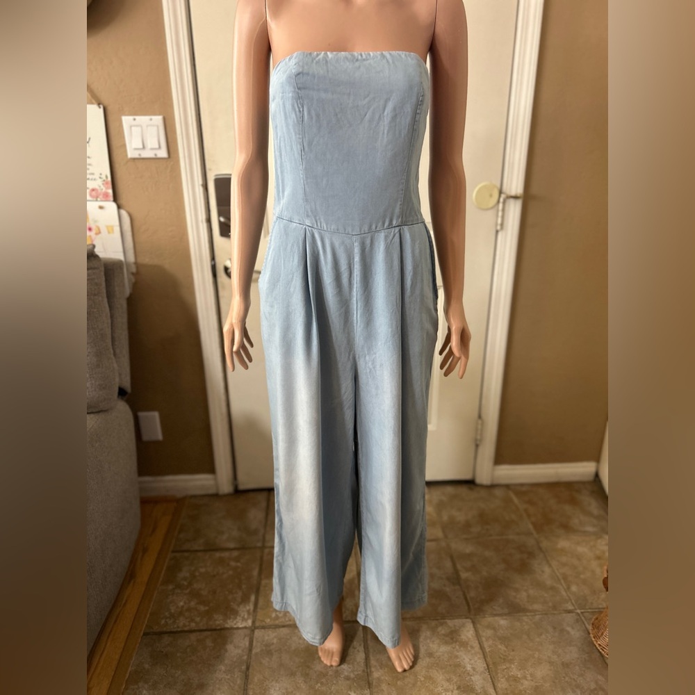 Petal Roz Light Blue Wide-Leg Jumpsuit with pockets size M
